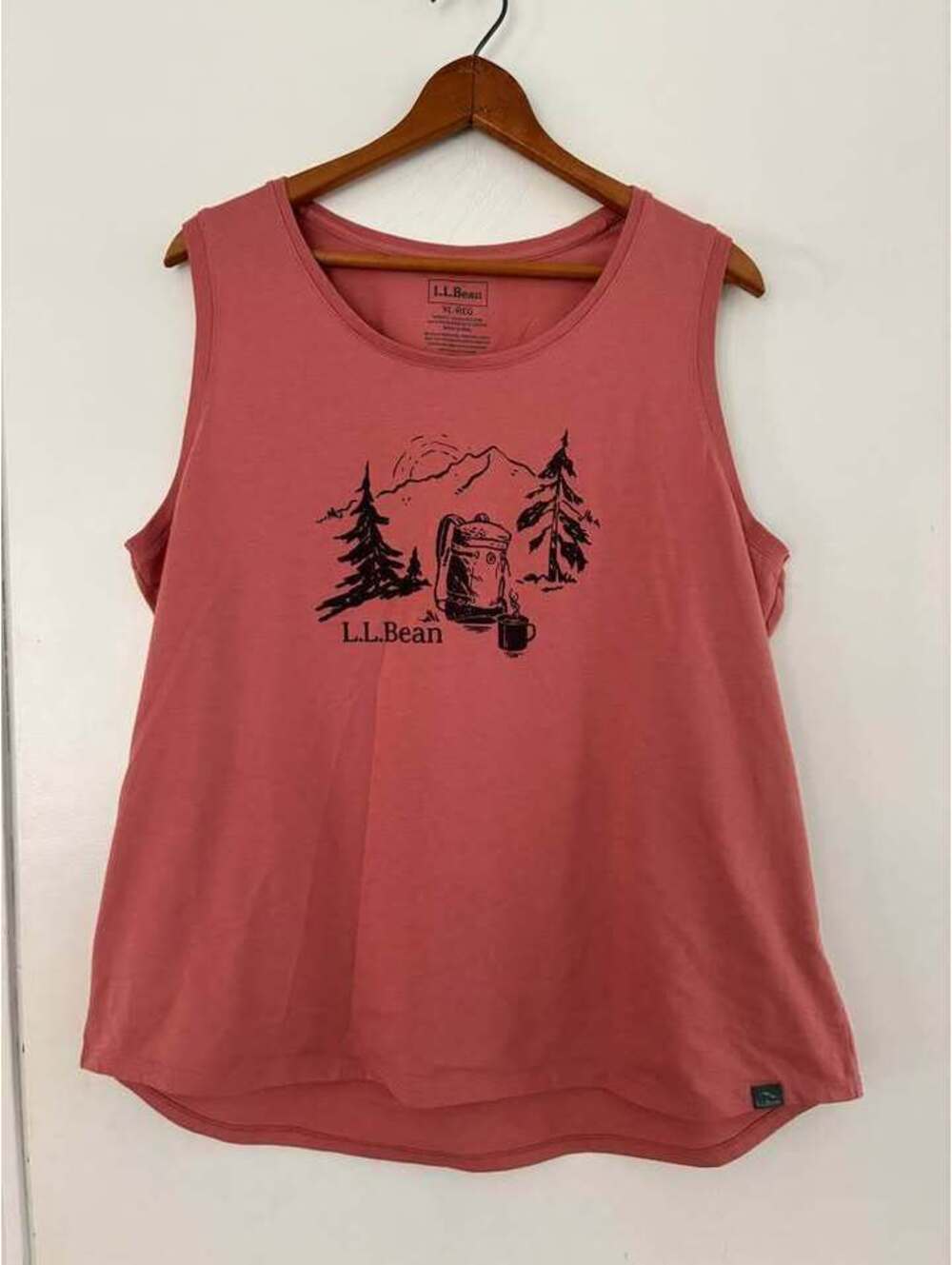 L.L.Bean Women’s XL Graphic Tank Top – Hiking Camping Outdoors